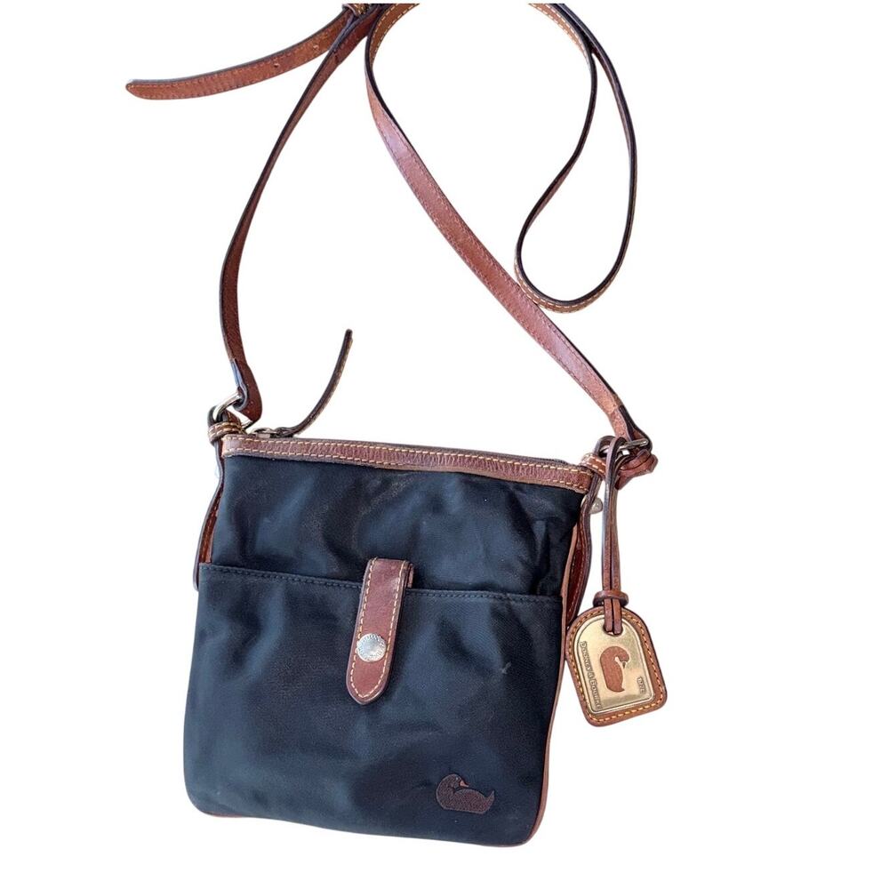 Vintage Dooney & Bourke black nylon brown leather crossbody bag purse travel